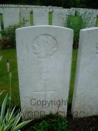 Etaples Military Cemetery - Rapley, David Horace